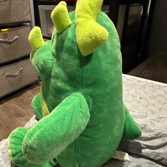 Progressive Plush Jake David Green Triceratops Dinosaur Stuffed Plush 11" - Picture 2 of 5